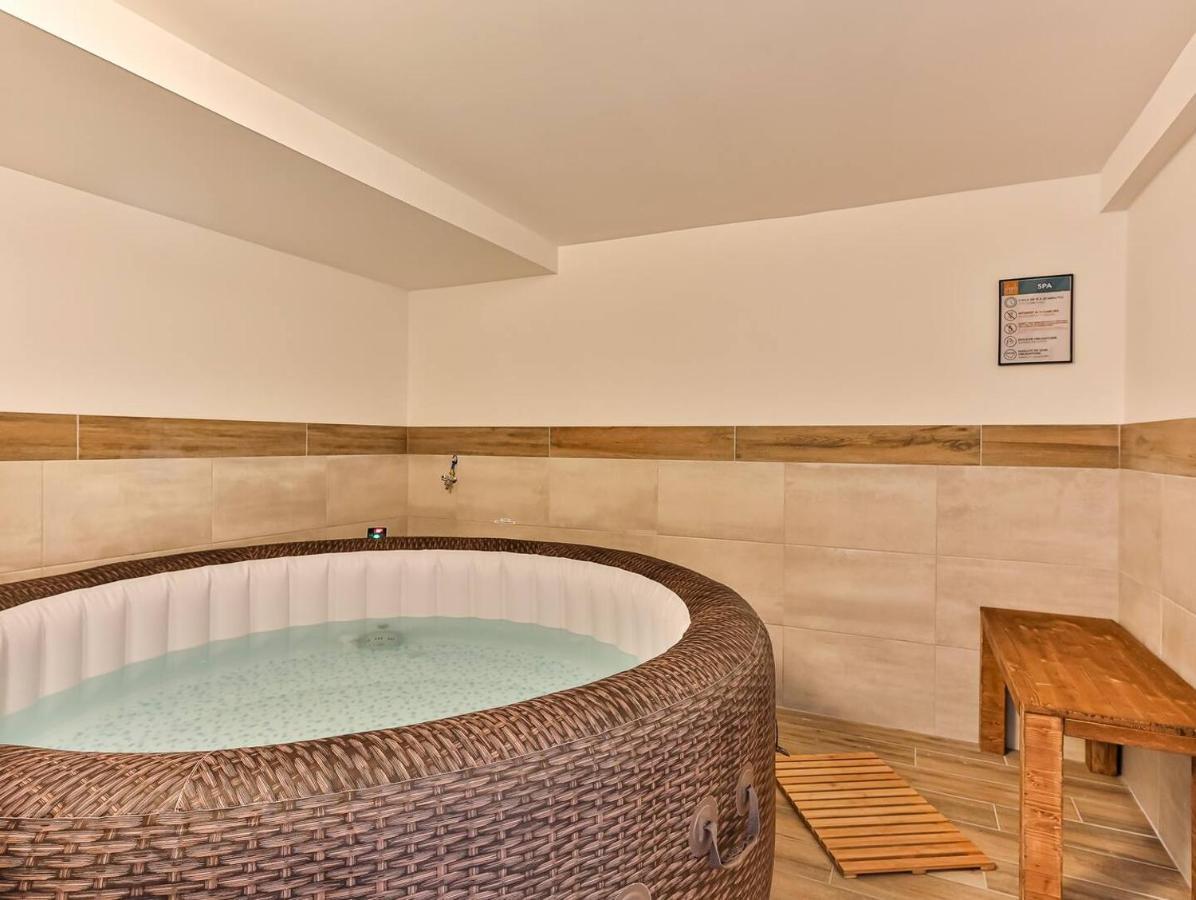 Maison Familiale La Belle Vie Jacuzzi/Sauna Saint-Gilles-Croix-de-Vie Exterior foto